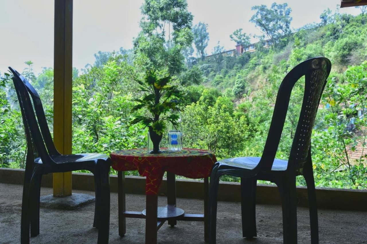 Eshwari Cottage Madikeri Exteriör bild